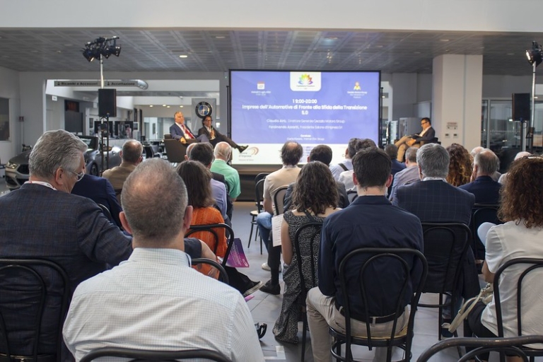 53832450304_4e11ed5a3f_c